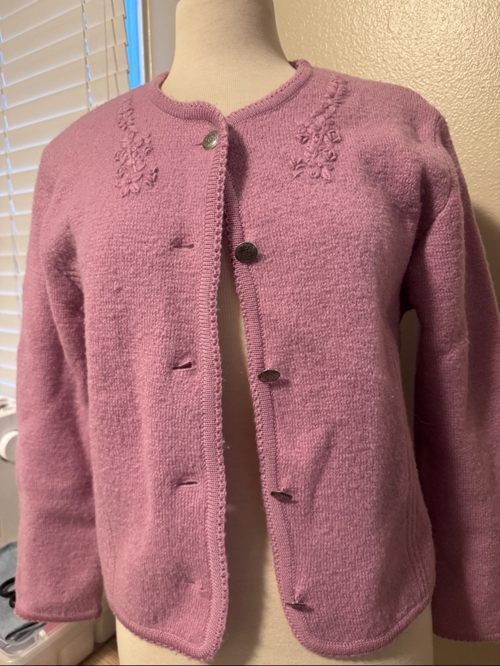 Vintage  Pendleton Lilac Embroidered Sweater Cardigan